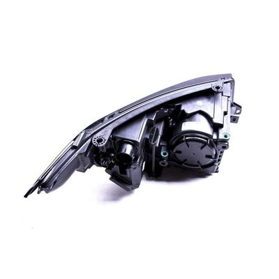 LR048049 چراغ جلو